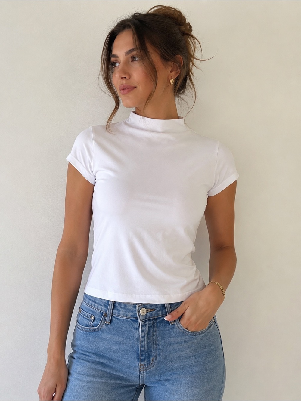 Zara Mock Neck Fitted Top – White, Size Medium